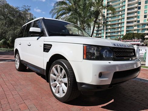 Used 2012 Land Rover Range Rover Sport HSE image 17