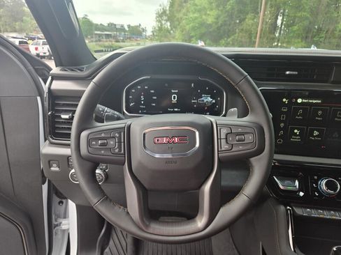 New 2026 GMC Sierra 1500 AT4 w/ AT4 Premium Package AWD/4WD image 9