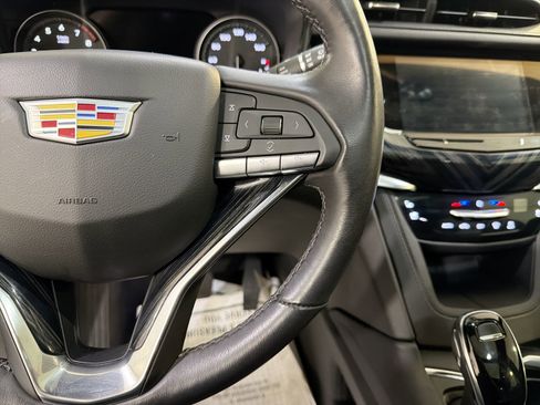 Used 2024 Cadillac XT6 Premium Luxury w/ Technology Package image 15