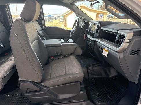 New 2026 Ford F250 XL w/ FX4 Off-Road Package image 11