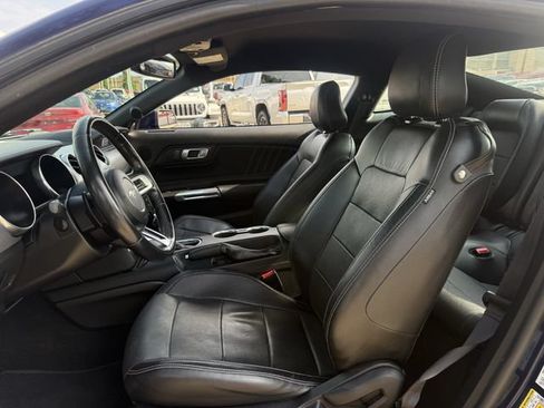 Used 2019 Ford Mustang Premium RWD image 23