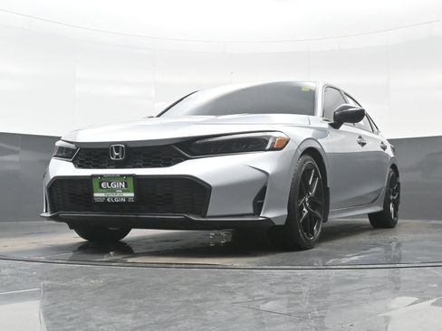 Used 2025 Honda Civic Sport image 25