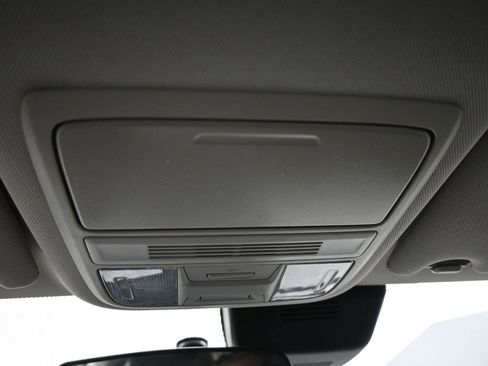 Certified 2019 Honda Accord LX image 17