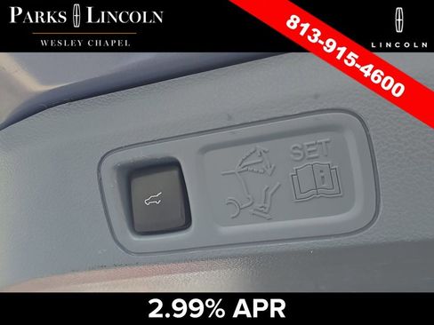Certified 2020 Lincoln Navigator L Black Label w/ Cargo Convenience Package AWD/4WD image 9