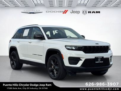 Used 2023 Jeep Grand Cherokee Altitude