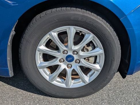 Used 2017 Ford Fusion S FWD image 11