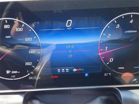 New 2025 Mercedes-Benz GLC 300 4MATIC image 22