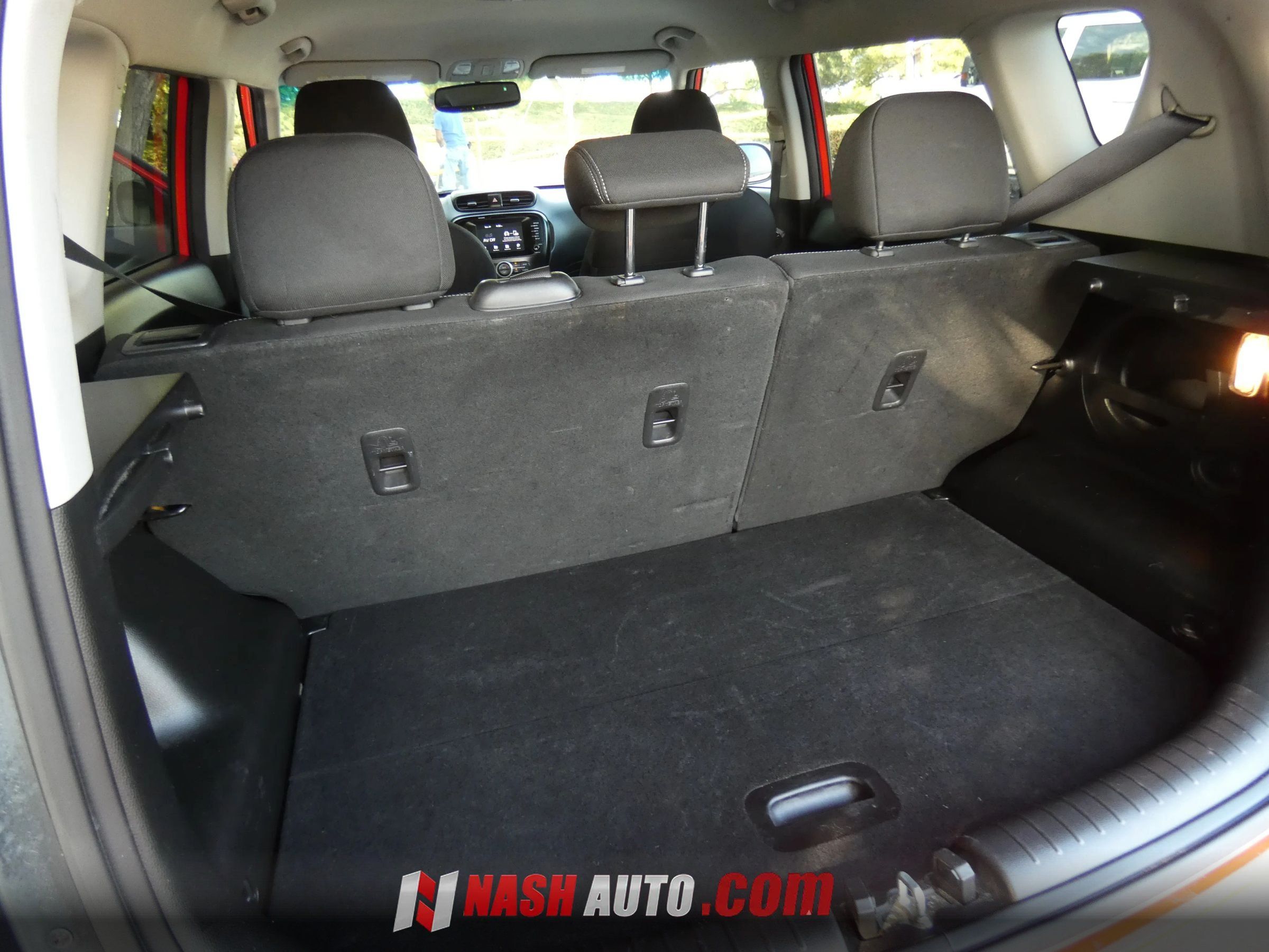 Used 2018 Kia Soul + FWD image 45