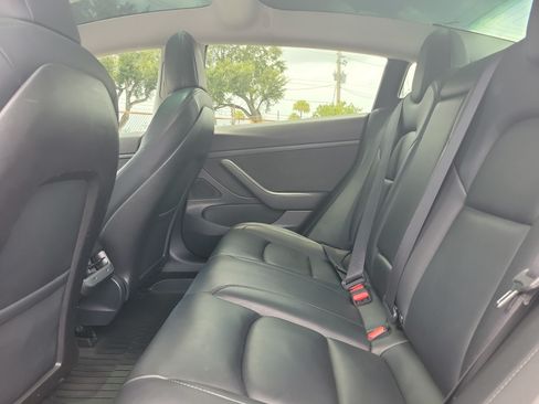 Used 2020 Tesla Model 3 RWD image 13