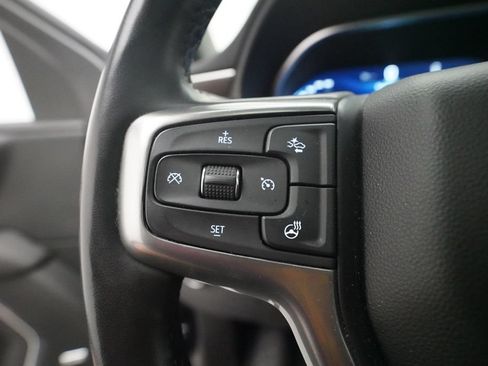Used 2023 Chevrolet Suburban Z71 w/ Luxury Package AWD/4WD image 18