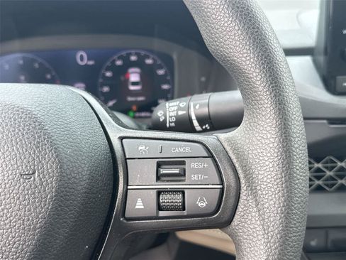 Used 2024 Honda Accord EX image 19