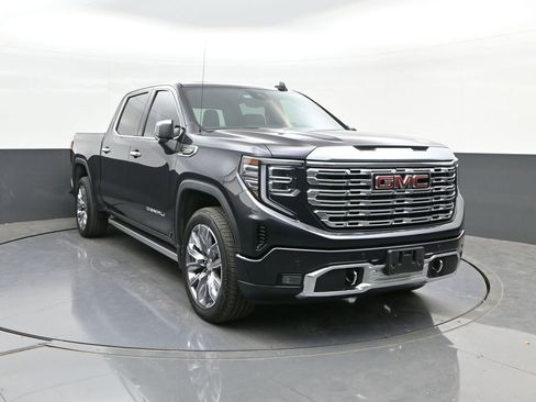 Used 2023 GMC Sierra 1500 Denali w/ Denali Reserve Package image 22