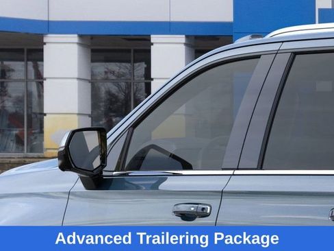 New 2026 Chevrolet Suburban Premier image 13