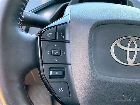 Used 2024 Toyota Prius Prime FWD image 24