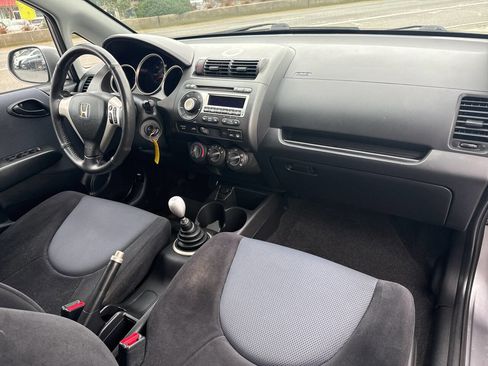Used 2008 Honda Fit Sport image 19