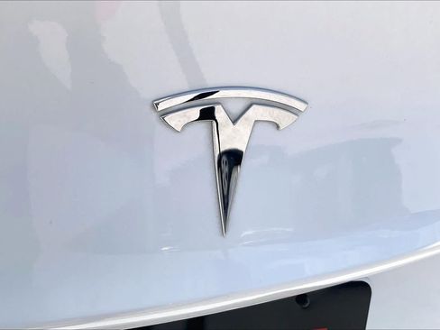 Used 2023 Tesla Model 3 Standard Range RWD image 28