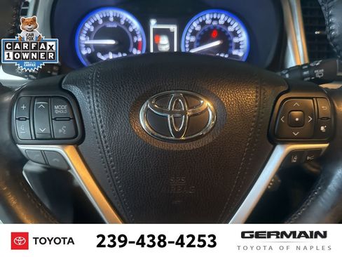 Used 2018 Toyota Highlander XLE image 21