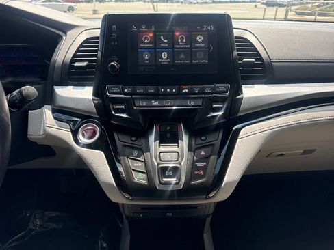 Used 2022 Honda Odyssey Touring image 18