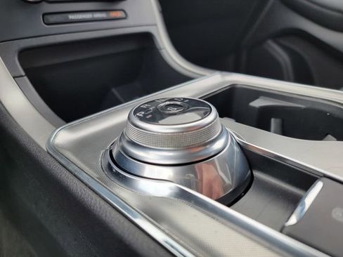 Certified 2022 Ford Edge SEL w/ Convenience Package image 29