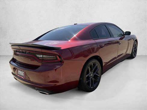 Used 2021 Dodge Charger SXT w/ Blacktop Package RWD image 5