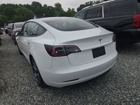 Used 2023 Tesla Model 3 Standard Range RWD image 6