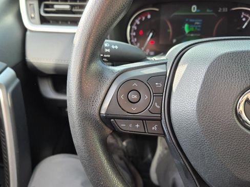 Used 2023 Toyota RAV4 XLE image 44