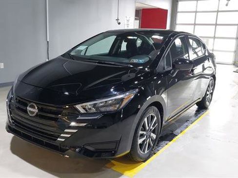 Used 2025 Nissan Versa SV w/ Trunk Package FWD image 18