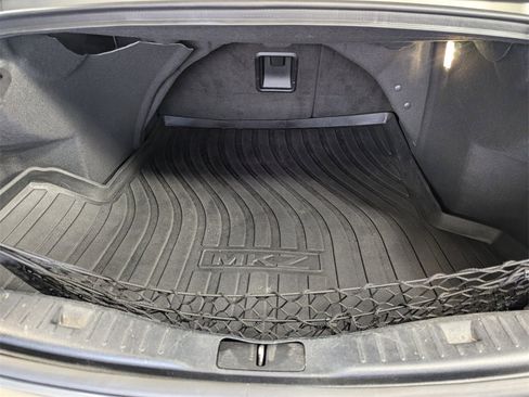 Used 2017 Lincoln MKZ Reserve image 25