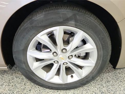 Used 2022 Chevrolet Malibu LT image 13