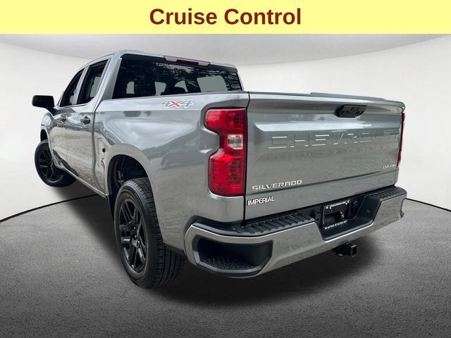 Used 2023 Chevrolet Silverado 1500 Custom AWD/4WD image 10