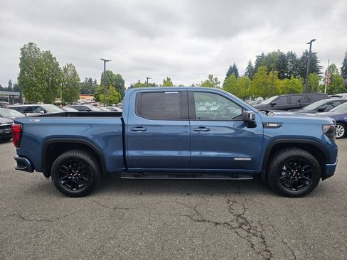Used 2026 GMC Sierra 1500 Elevation w/ Elevation Premium Package AWD/4WD image 6