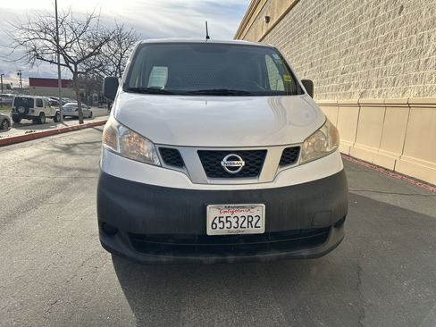 Used 2019 Nissan NV200 S image 5