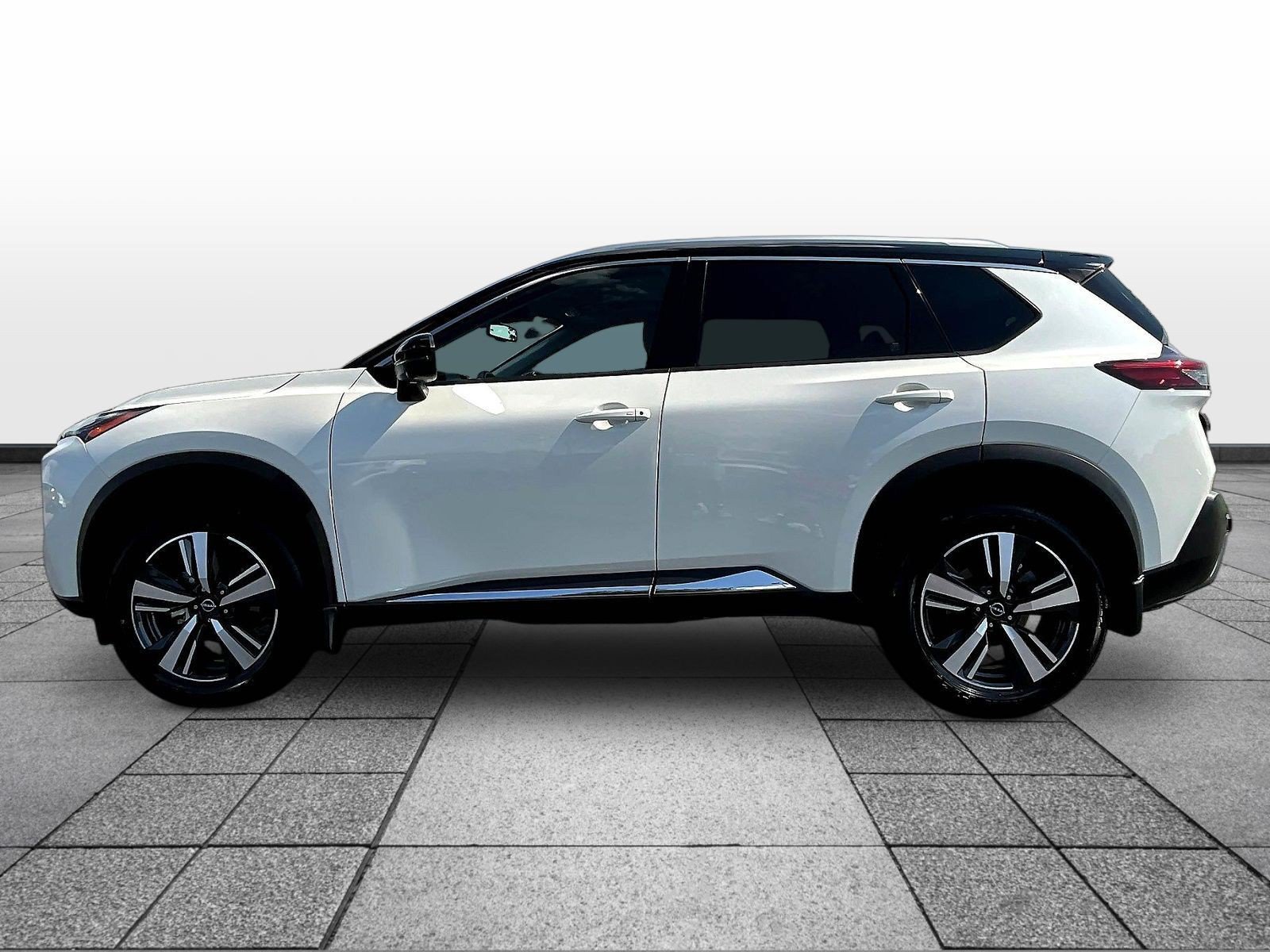 Certified 2023 Nissan Rogue SL AWD/4WD image 8