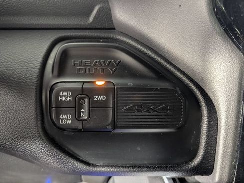 Used 2022 RAM 2500 Laramie AWD/4WD image 26