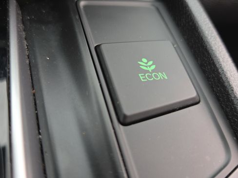 Used 2019 Honda CR-V EX-L image 34