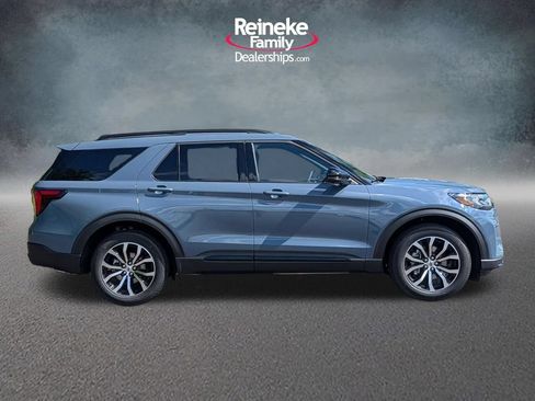 New 2026 Ford Explorer ST-Line AWD/4WD image 4
