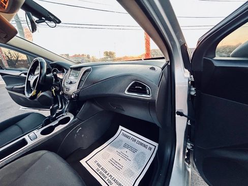 Used 2016 Chevrolet Cruze LS image 22