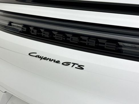 Certified 2025 Porsche Cayenne GTS AWD/4WD image 38