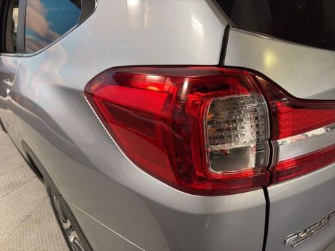 Used 2019 Subaru Ascent Limited AWD/4WD image 12