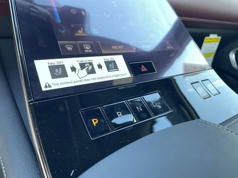 New 2026 INFINITI QX80 Autograph w/ Premium Cargo Package image 24