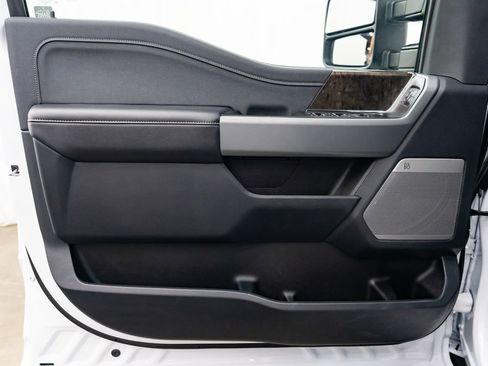 Used 2024 Ford F350 Lariat w/ FX4 Off-Road Package image 24