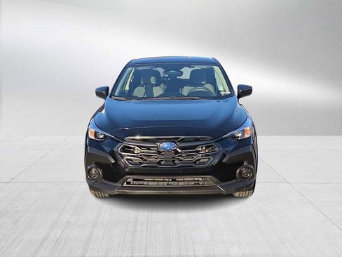 Used 2024 Subaru Crosstrek 2.0i image 3