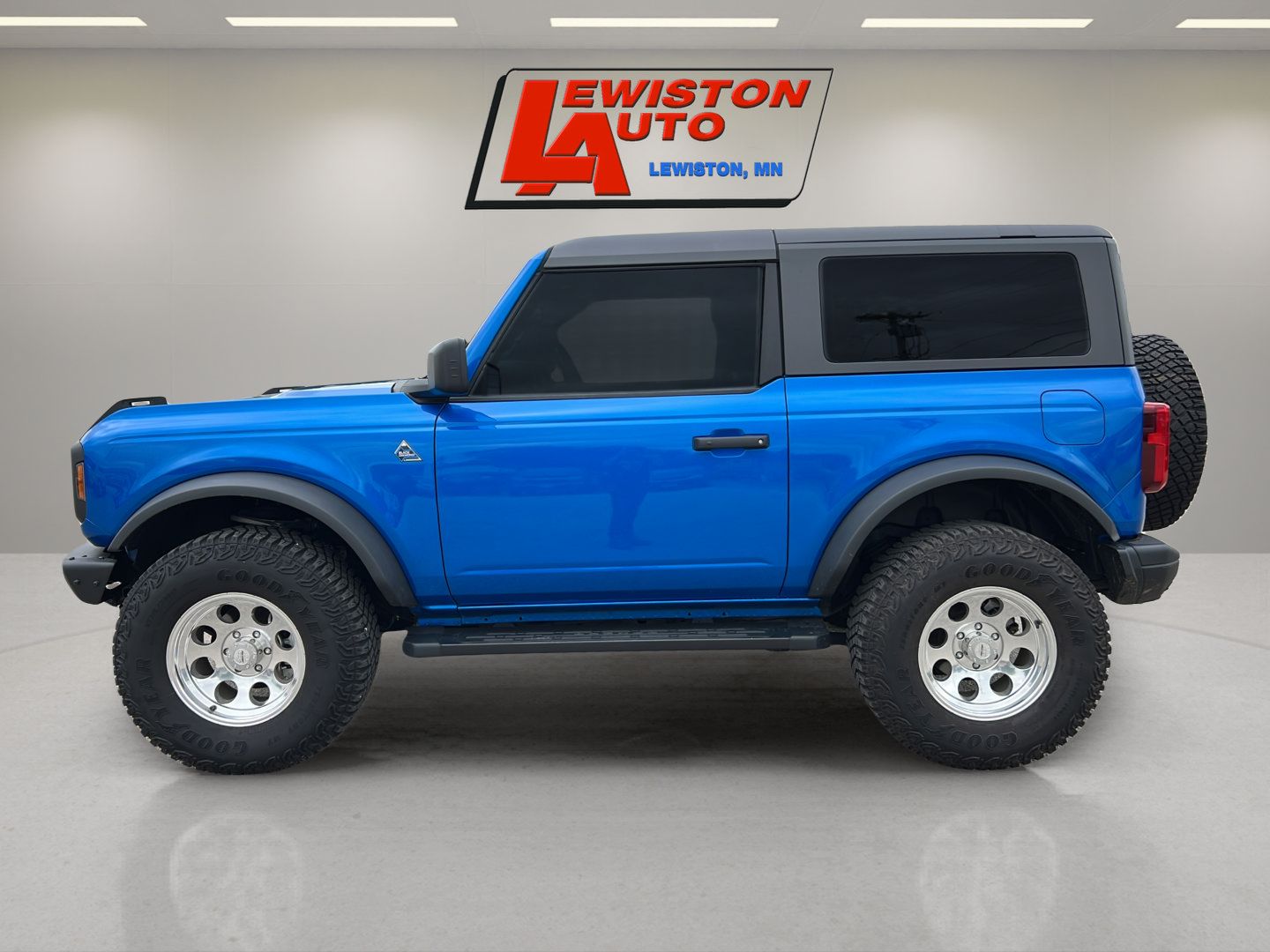 Used 2022 Ford Bronco Black Diamond w/ Sasquatch Package AWD/4WD image 10