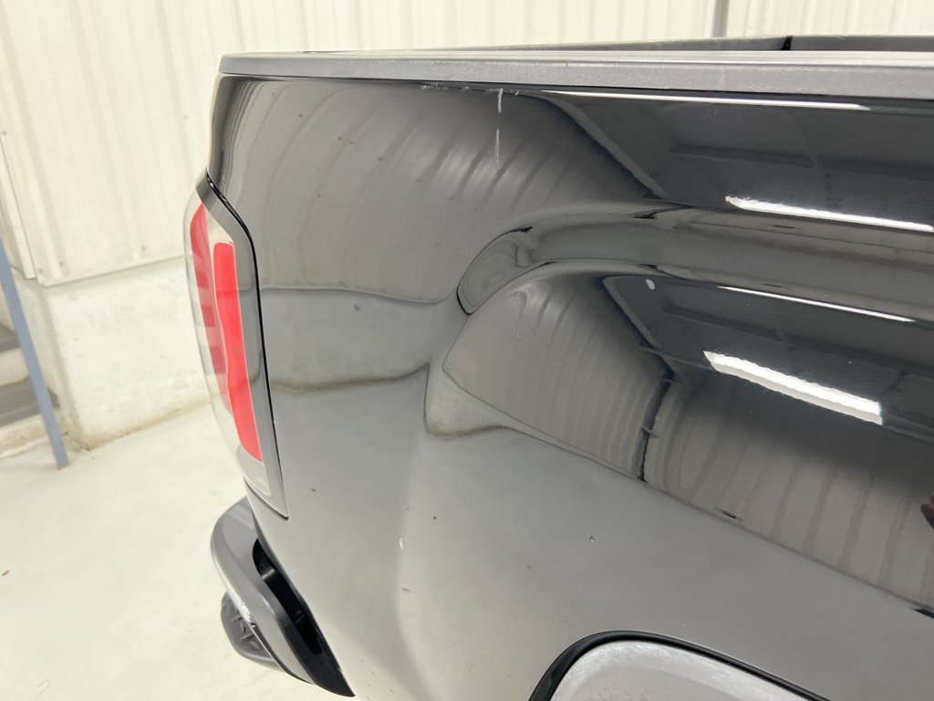 Used 2018 GMC Sierra 1500 SLT w/ SLT Premium Package AWD/4WD image 29