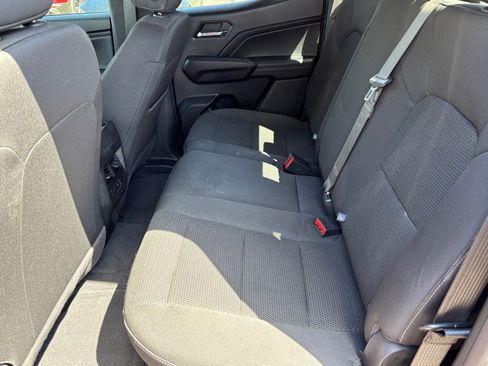 Used 2023 Chevrolet Colorado LT w/ LT Convenience Package II AWD/4WD image 27