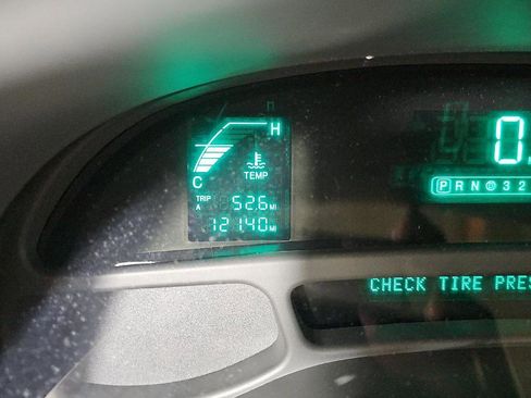 Used 2005 Cadillac De Ville Premium image 9