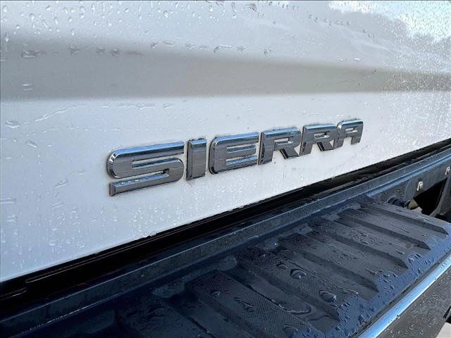 Used 2018 GMC Sierra 1500 SLT w/ SLT Premium Package RWD image 29