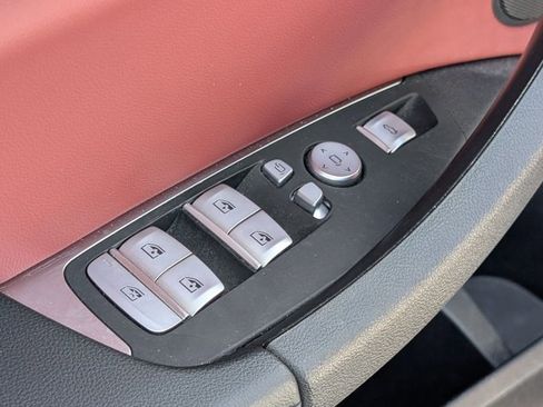 Used 2023 BMW X3 sDrive30i w/ Convenience Package image 12