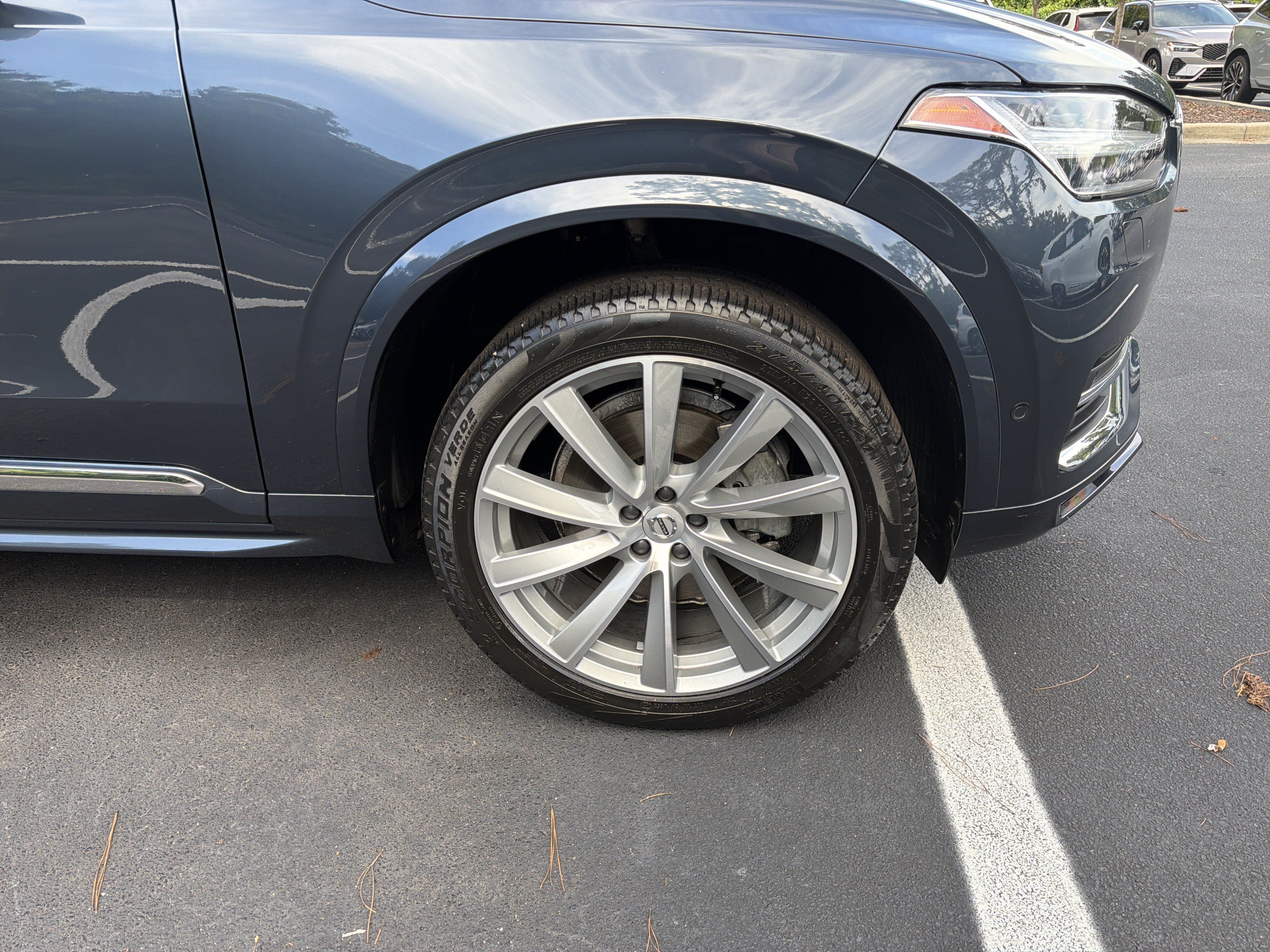Certified 2023 Volvo XC90 B6 Plus w/ Protection Package Premier AWD/4WD image 13