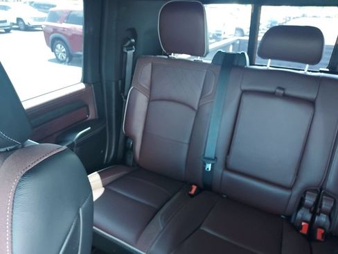 Used 2025 RAM 2500 Limited AWD/4WD image 12